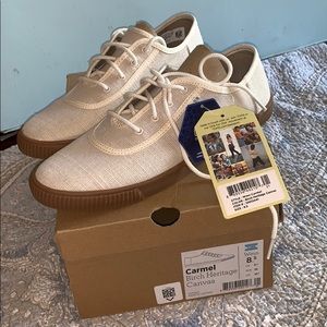 Toms Carmel Birch Heritage Canvas